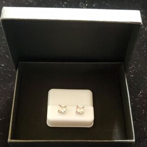 SOLD‼️Sterling Silver Morganite 1.56 CTW Earring Studs